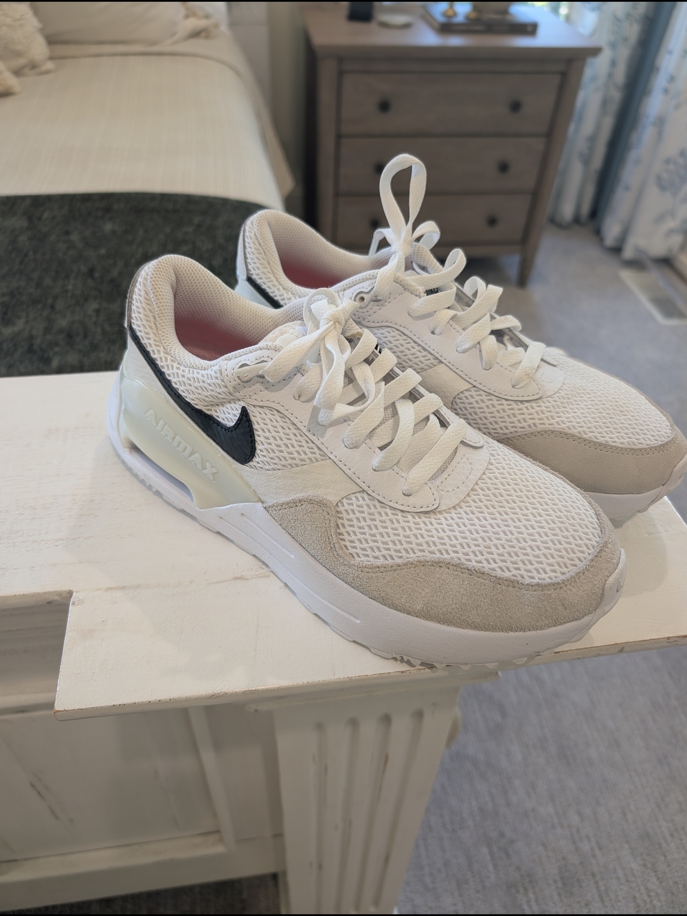 Nike Air Max White & Light Gray Sneakers Women's Size 9